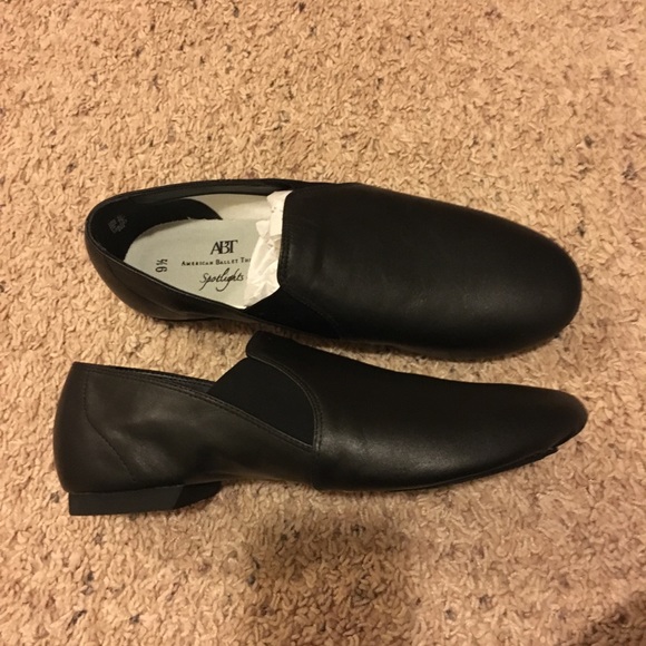 ABT Shoes - NWT ABT Jazz Shoes